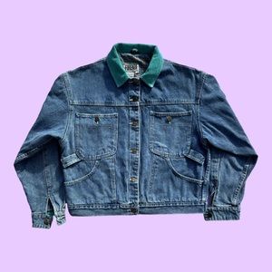 Forenza Sportwear Denim Jacket
Vintage 1990's
Size: Small